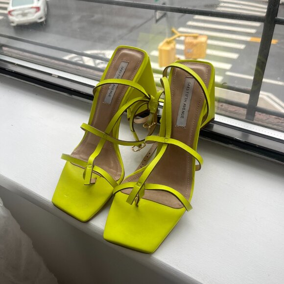 Saks Fifth Avenue Neon Yellow Heels - Picture 12 of 13